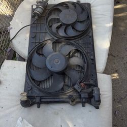 Volkswagen radiator with cooling fan assembly
