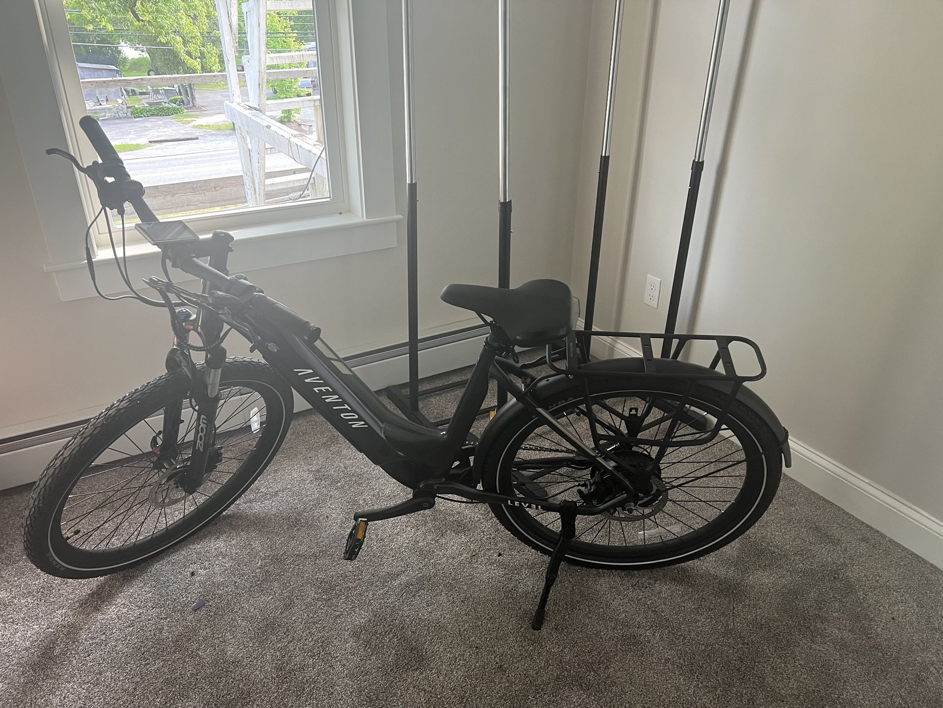 Aventon Level