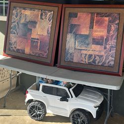 3x3 Linda Thompson portrait