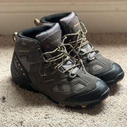 Bearpaw Hiking Boot 