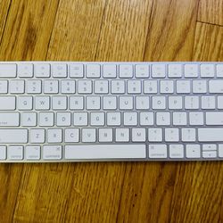 Apple Magic Keyboard A1644 - Lightning