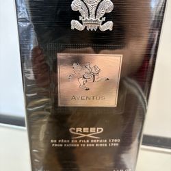 Creed Aventus Perfume 