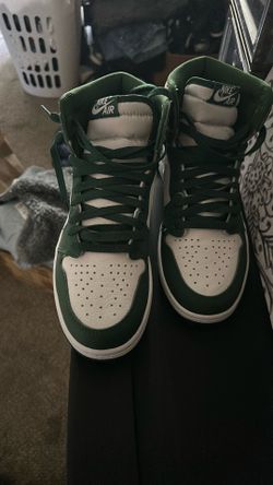 Nike High Top 🔥🔥 9.5 Dark Green White Silver Xmas gift 🎁 