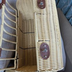 Animal Carrier 