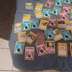 Various Pokémon Cards