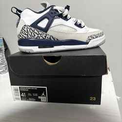 Jordan Spizike Low GS 'Midnight Navy' FQ3950-140