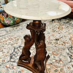 Marble living room table with sculpture of carved Monkeys neoclassical style