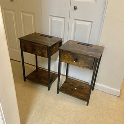 2 Wooden Nightstands 