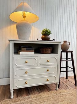Small four drawer chest