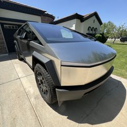 2024 Tesla Cyber Truck Foundation Series 