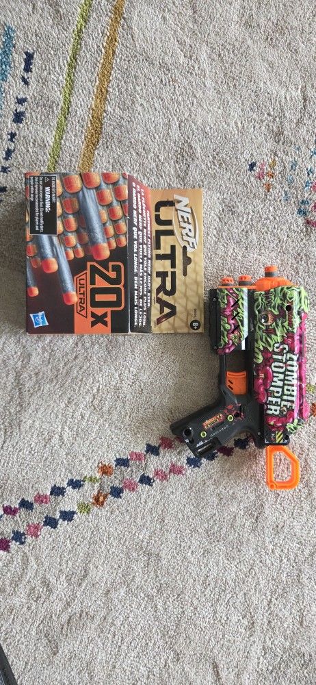 Nerf Dart Gun & Dart Refills