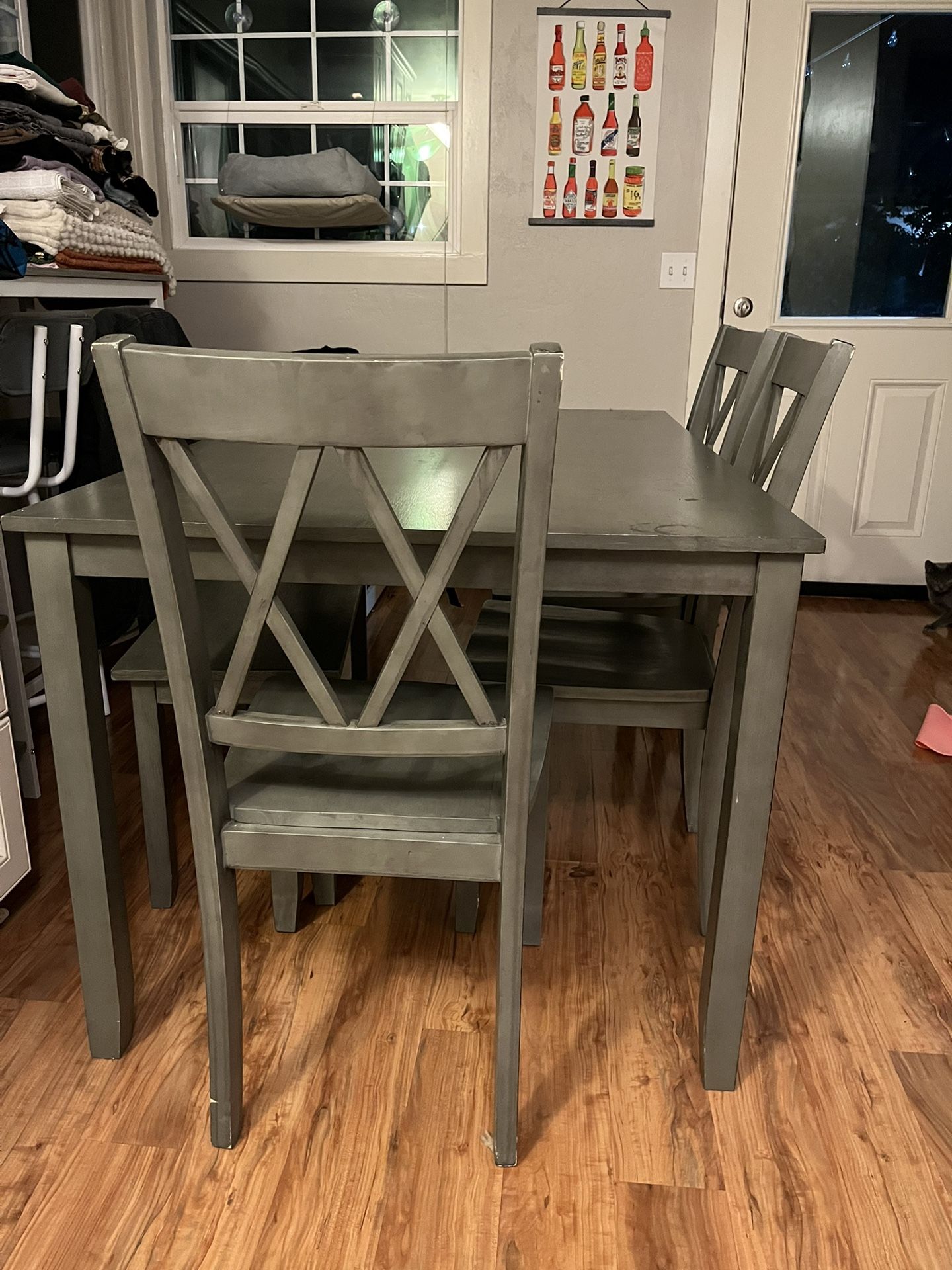 Dinner Or Breakfast Table For 6