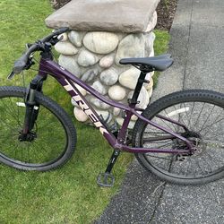 Trek Marlin 6 size XS