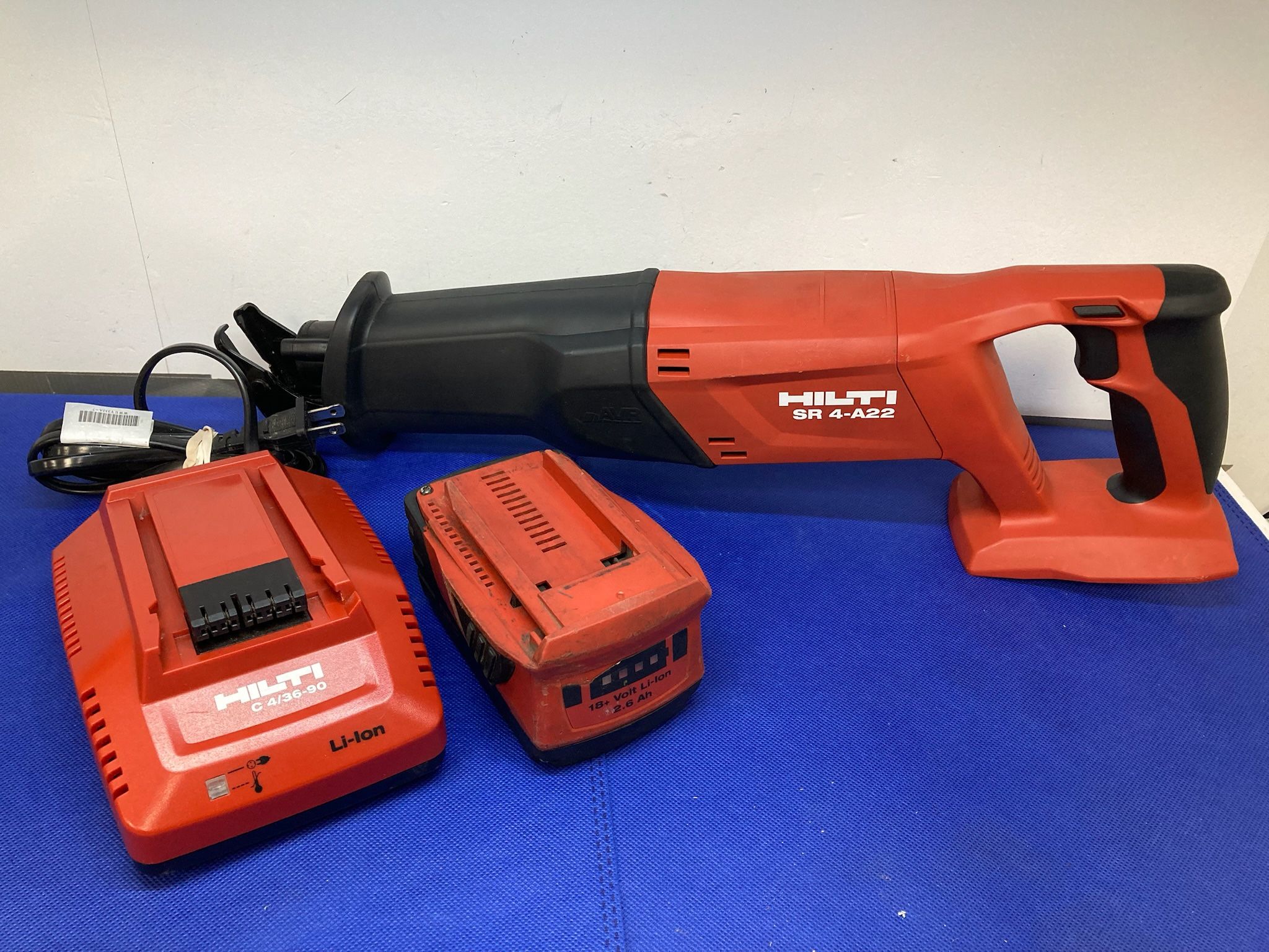 Hilti SR 4-A22 22-Volt Cordless Reciprocating Saw with Battery & Charger