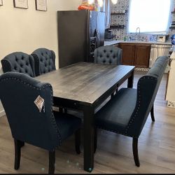 Dining Table Set