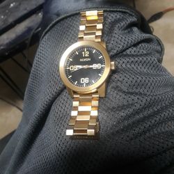 Nixon $150