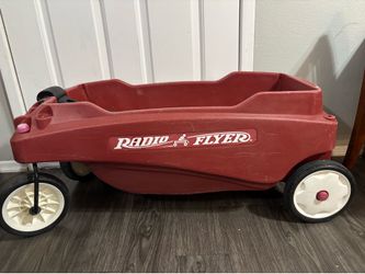 Radio flyer wagon