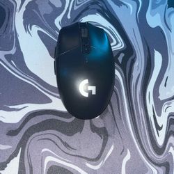 Logitech G304 Gaming Mouse  (no box)