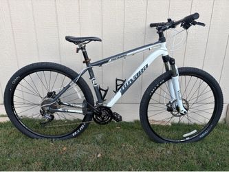Novara Hickory 29” Mountain Bike