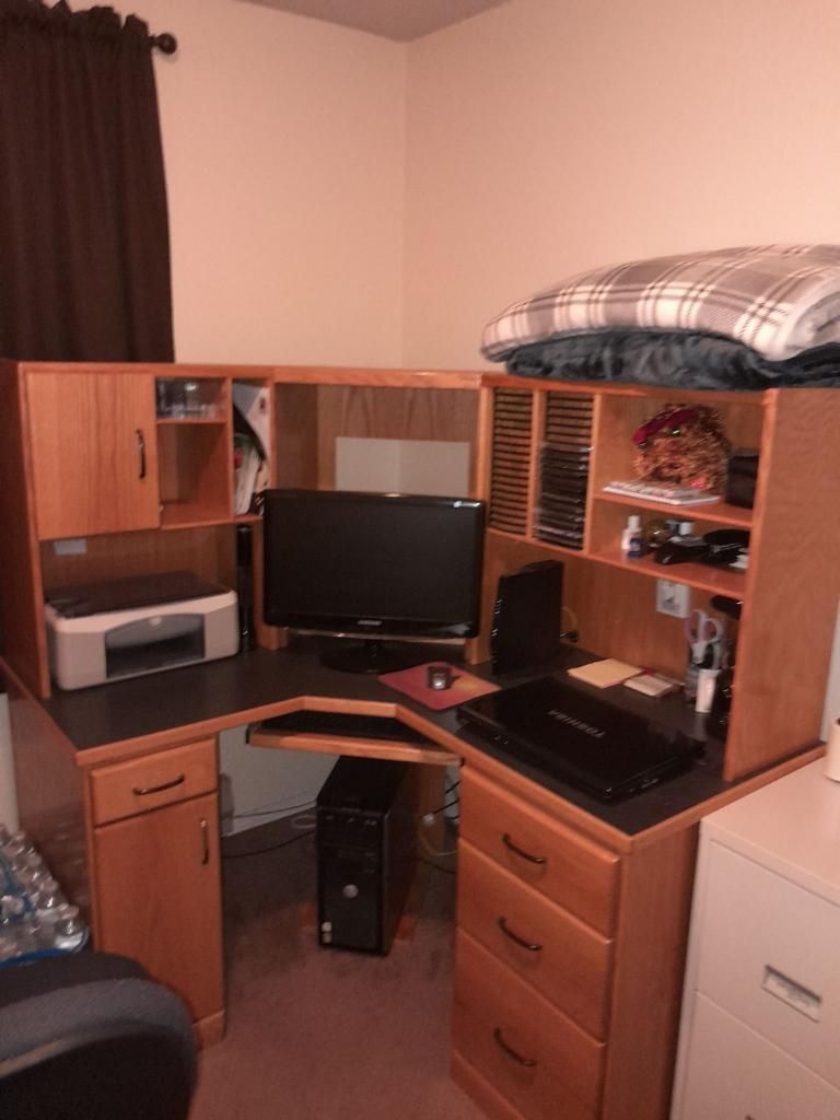 Desk for Sale in Auburn, WA - OfferUp