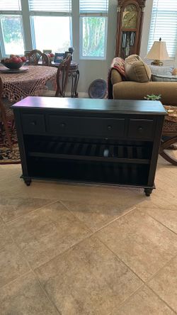 Side table/ tv holder