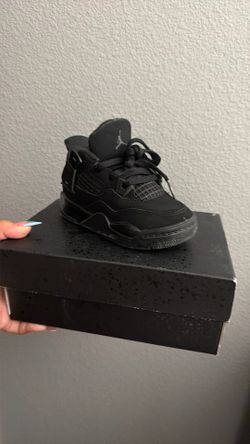 Size 8 black Jordan’s toddler
