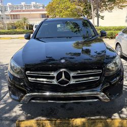 2016 Mercedes Benz GLC 300 Black Private Owner Clea Title