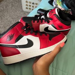 Air Jordan 1 Black and Red 