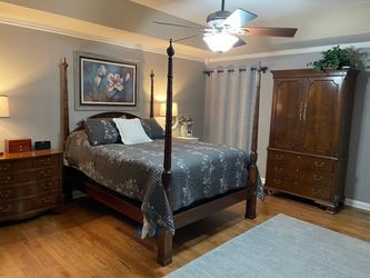 5 Piece Queen Bedroom Set - Drexel Heritage Mahogany