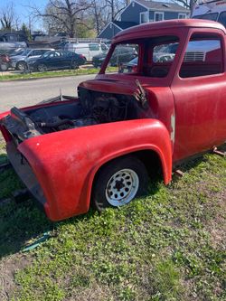 Ford  F 100 Red pickup