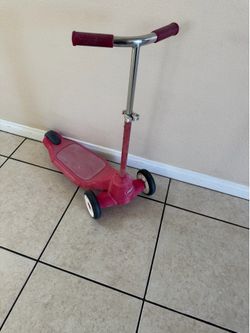 Radio Flyer Scooter