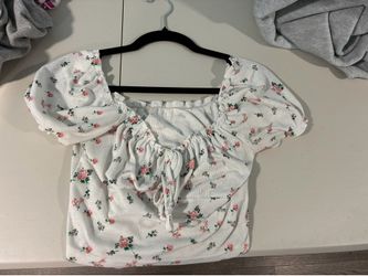 Cottagecore White Ribbed Tee with Pink Floral Pattern and Ruched Bust