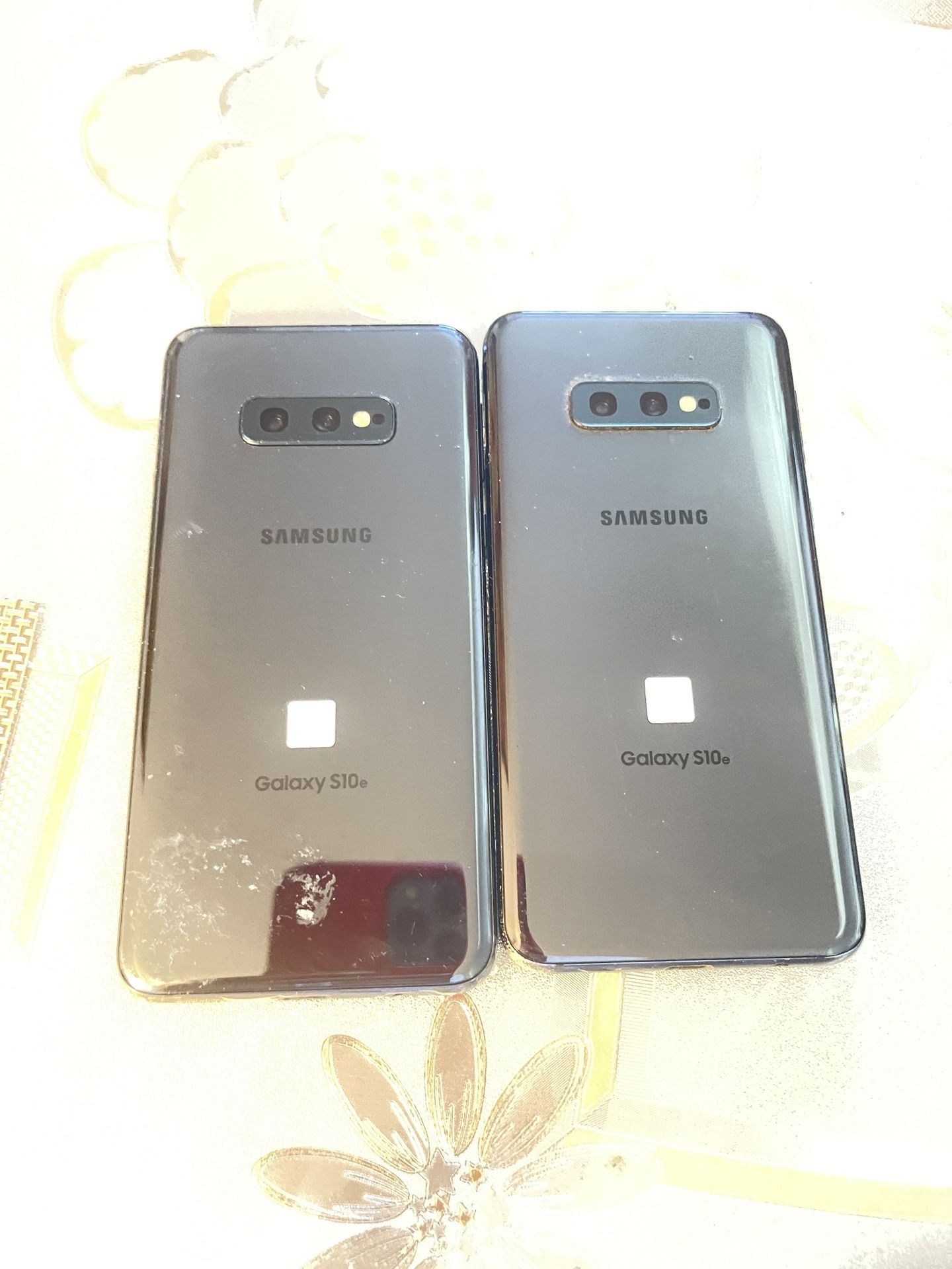 Selling These 2 For Parts They Still Work But. Read Description