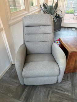 Recliner
