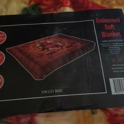 Super Soft Semi Weighted King Blanket 