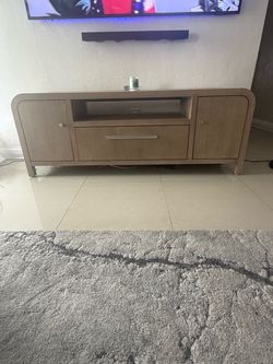 68’ tv console