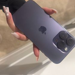 Like New I Phone 14