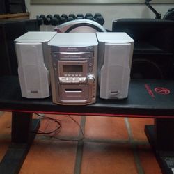 Panasonic CD Stereo System SA-PM11