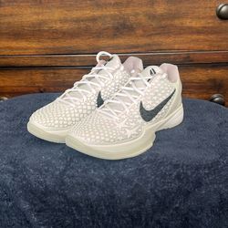 Brand New Kobe 6 Protro Size 7.5 Men’s 