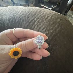 Women’s Silver Ring 