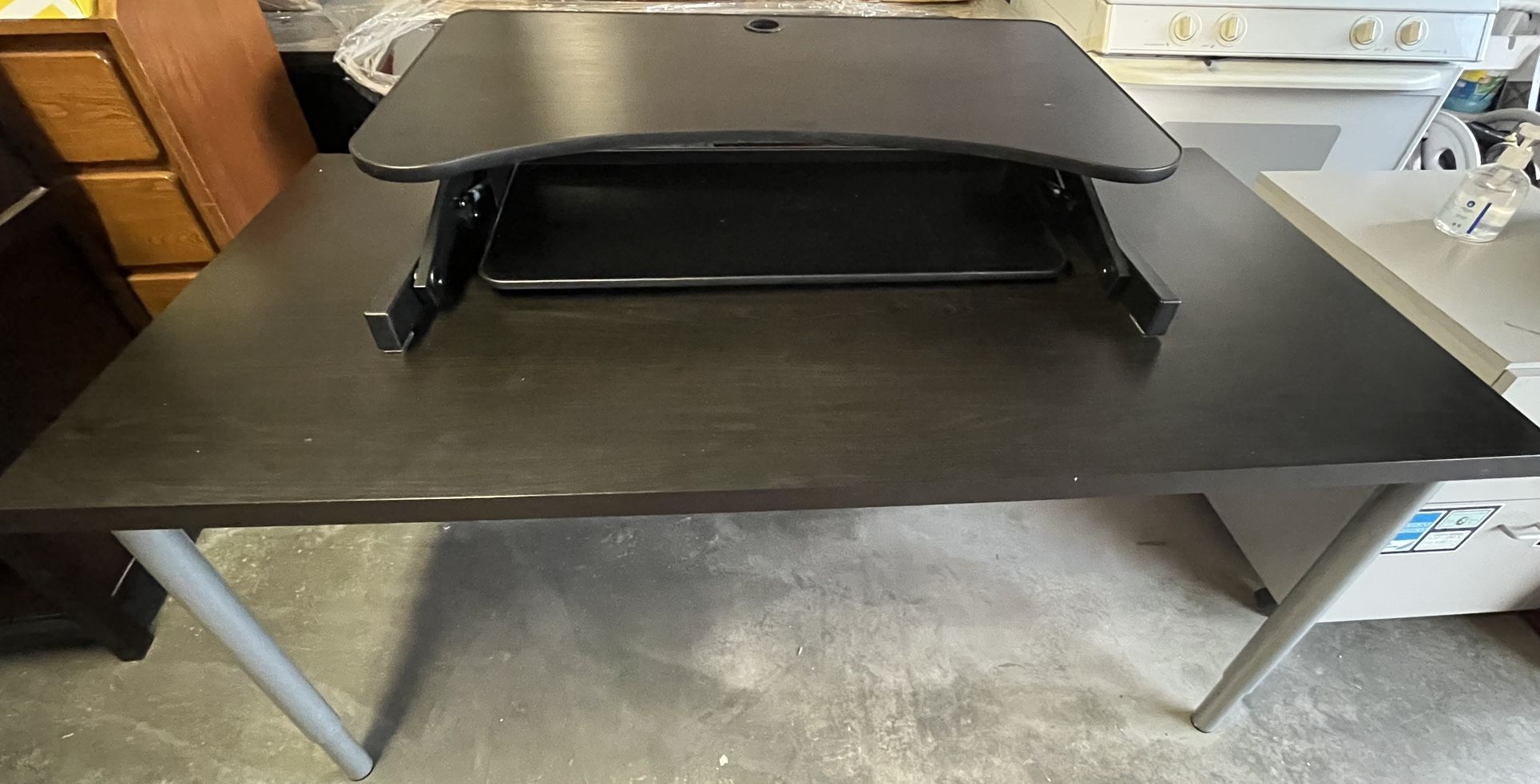 Adjustable Height Office Desk