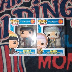 HOME ALONe 2 LOST IN NEW YORK (HARRY & MARV) VINYL FIGURES #'s 1917 & 1919