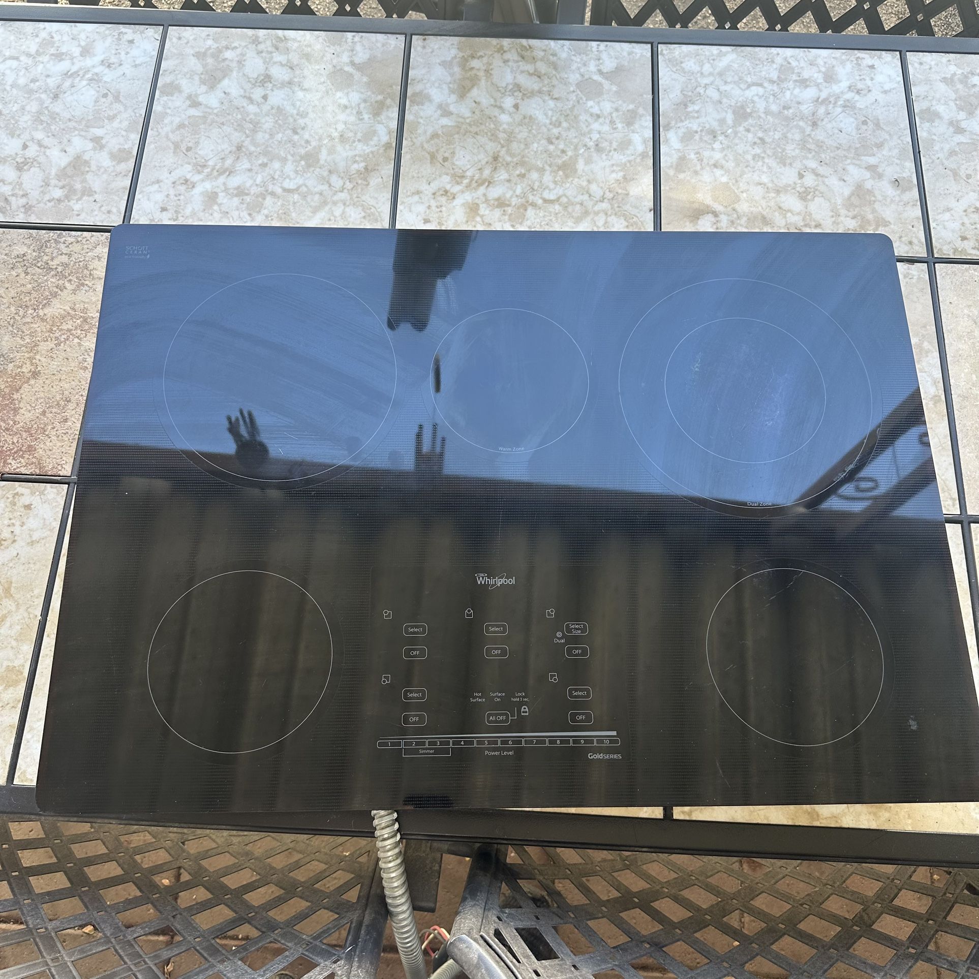 Whirlpool Electric Stove Top