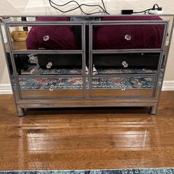 **MIRRORED DRESSER**