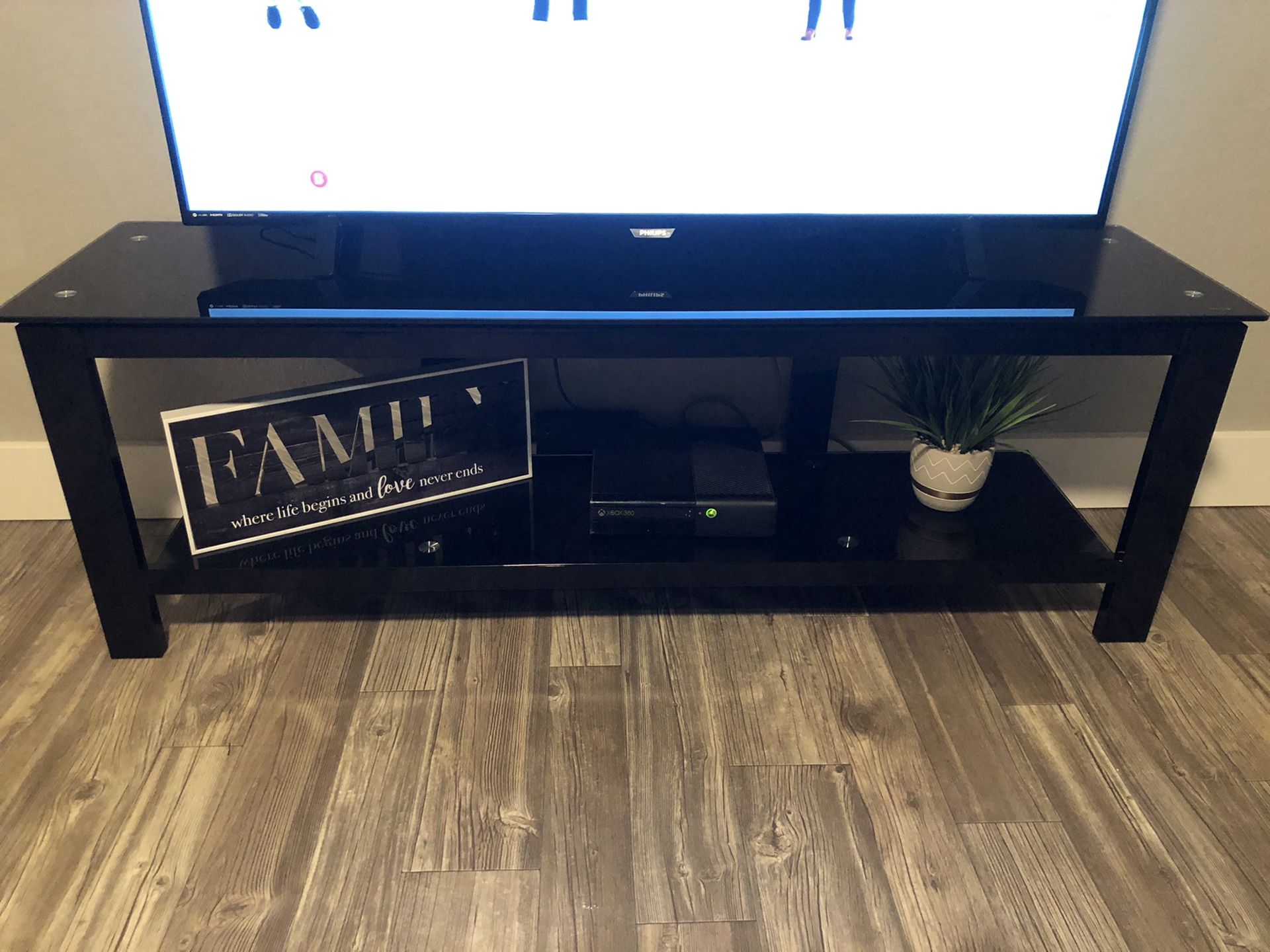 TV STAND