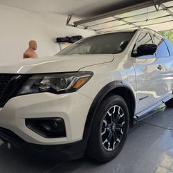 2019 Nissan Pathfinder