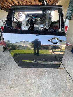 Door kia Sedona rear right passenger 2015 al2021