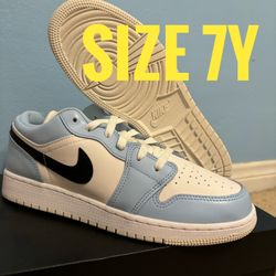 Jordan 1 Low Unc Ice Blue 