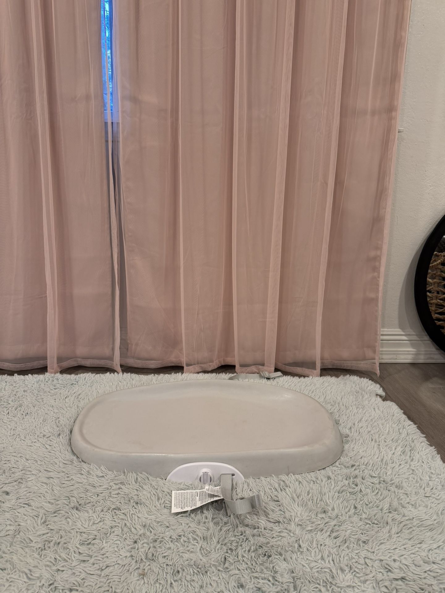 Peanut Shape Wipeable Changing Pad