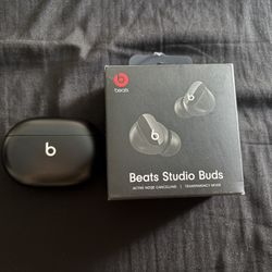 Beats Studio Buds